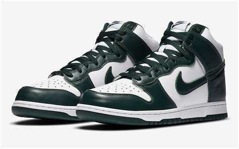 nike dunk spartan green